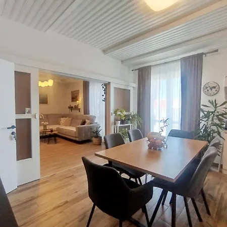 Apartment Maja