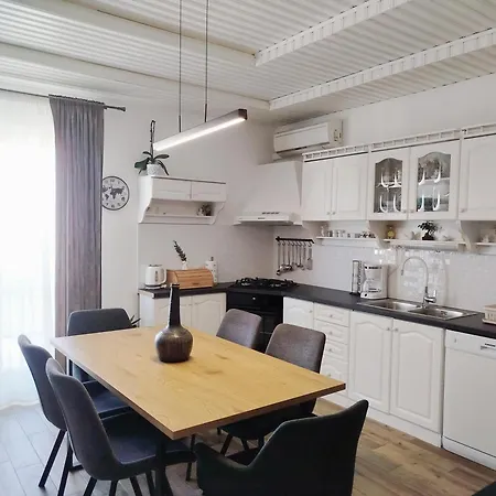 Maja Apartmán