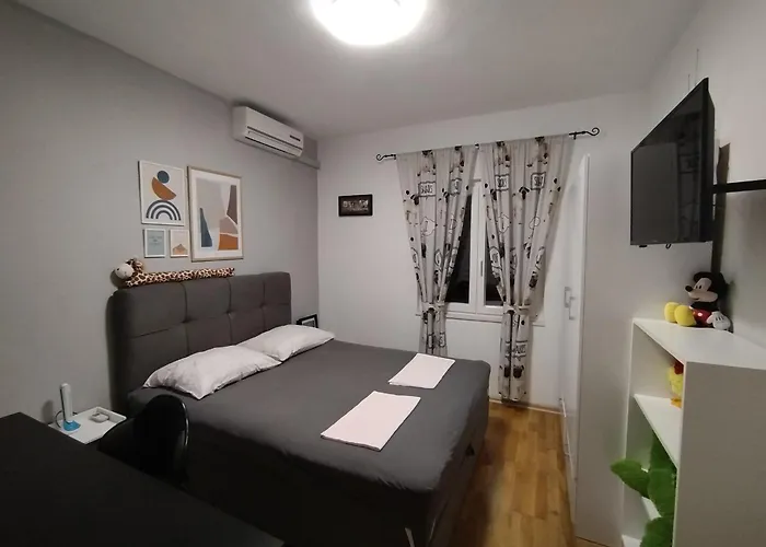 Maja Apartman *